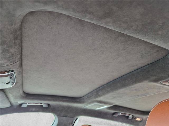 Used 2017 BMW 750i RWD image 14