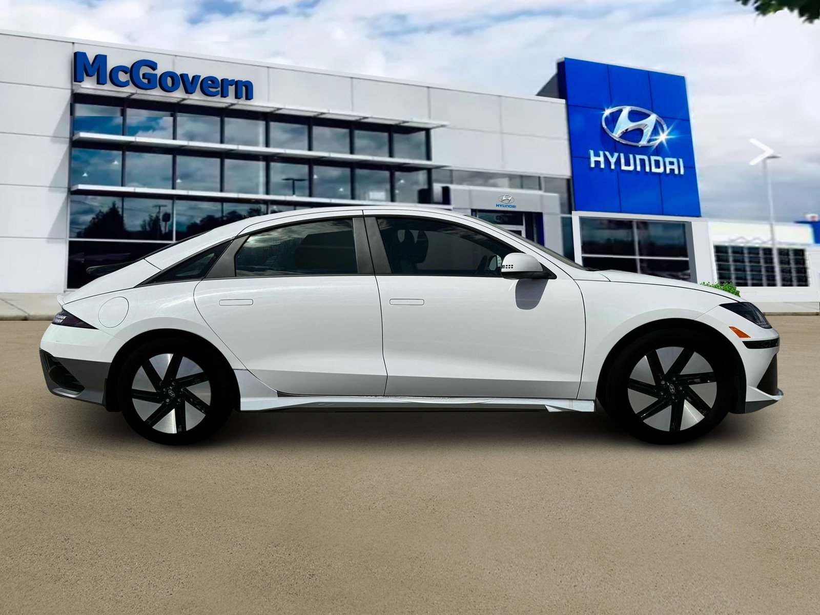 New 2025 Hyundai Ioniq 6 SE RWD image 9