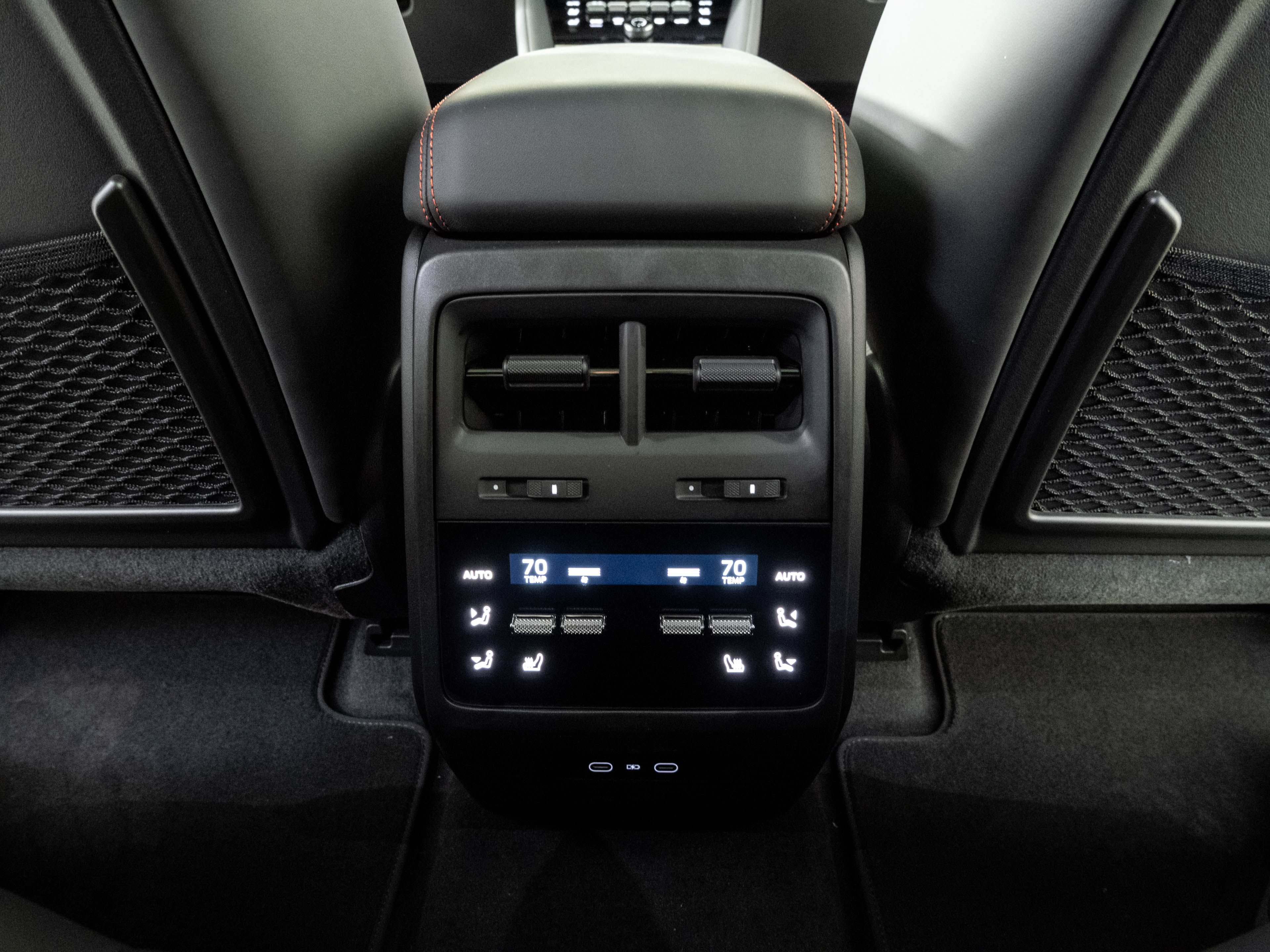 New 2026 Porsche Macan 4S Electric AWD/4WD image 21