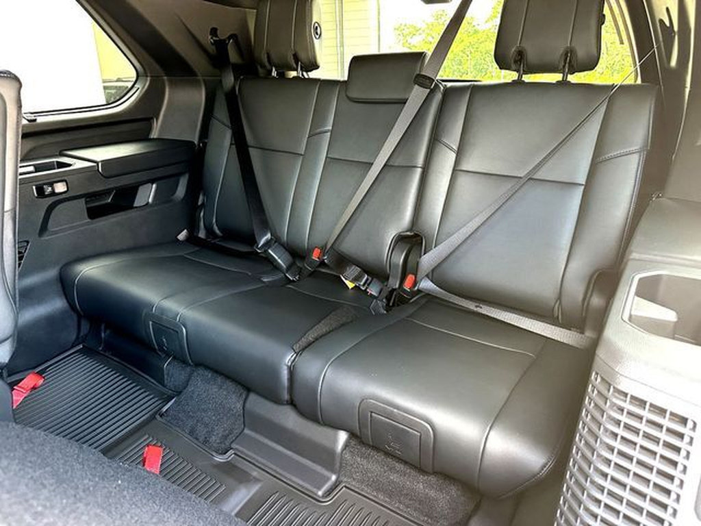 New 2026 Toyota Sequoia Platinum AWD/4WD image 15