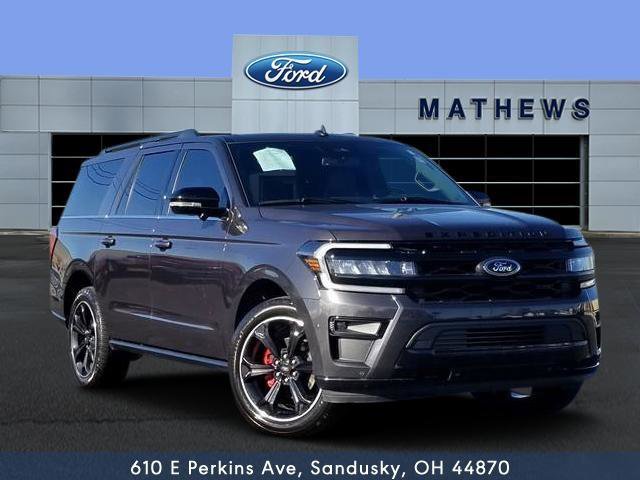 Used 2023 Ford Expedition Max Limited image 1