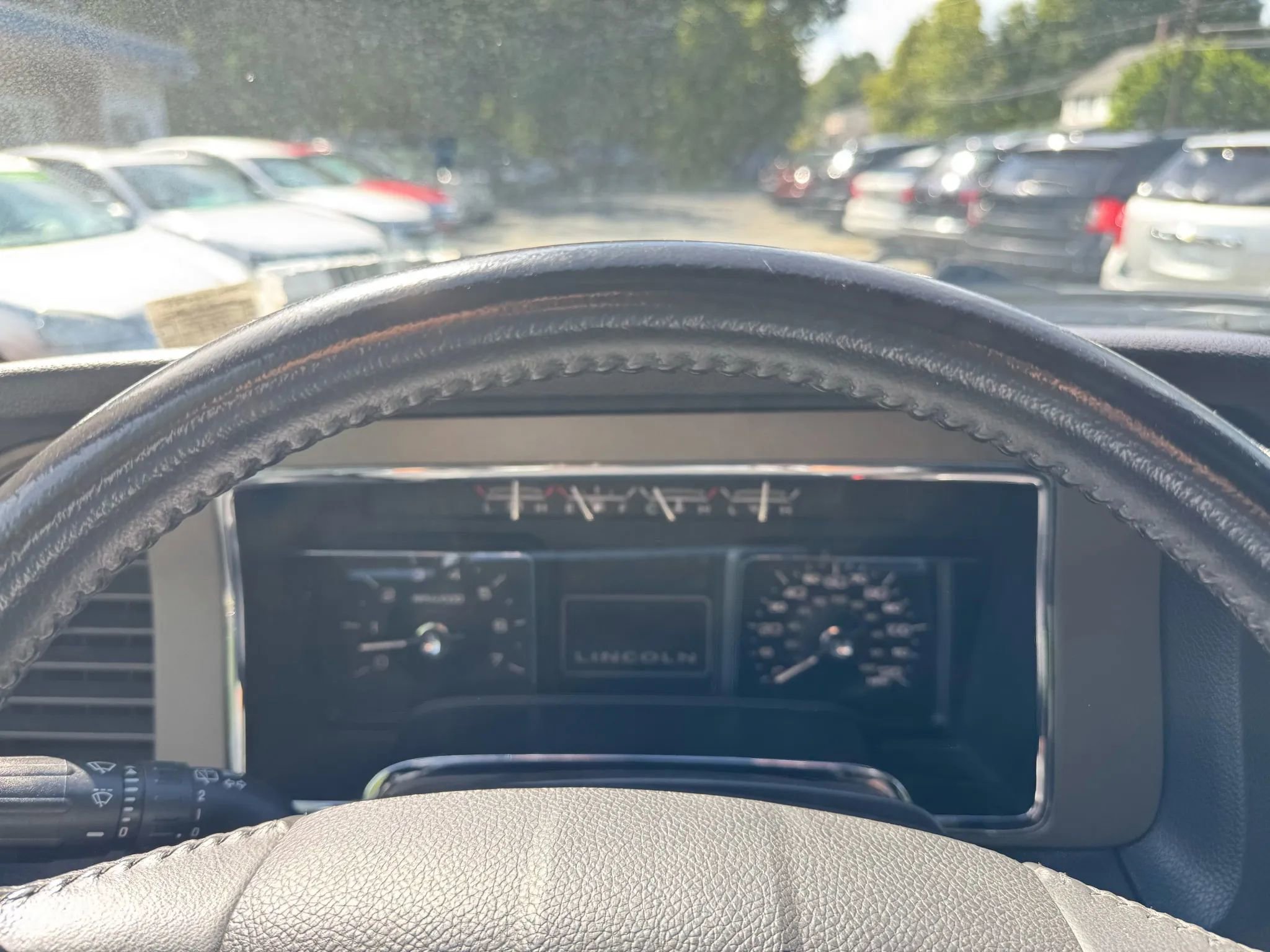 Used 2013 Lincoln Navigator 4WD image 22