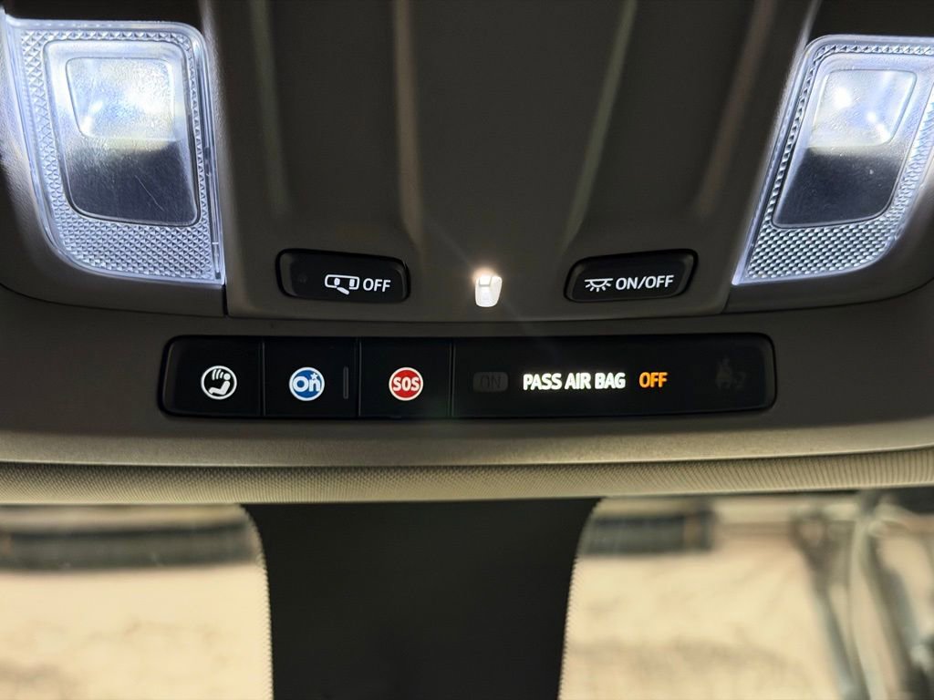 Used 2020 Chevrolet Silverado 1500 Custom Trail Boss w/ Custom Convenience Package image 34