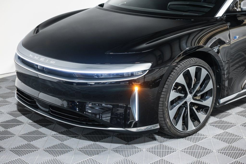 Used 2022 Lucid Air Grand Touring image 16