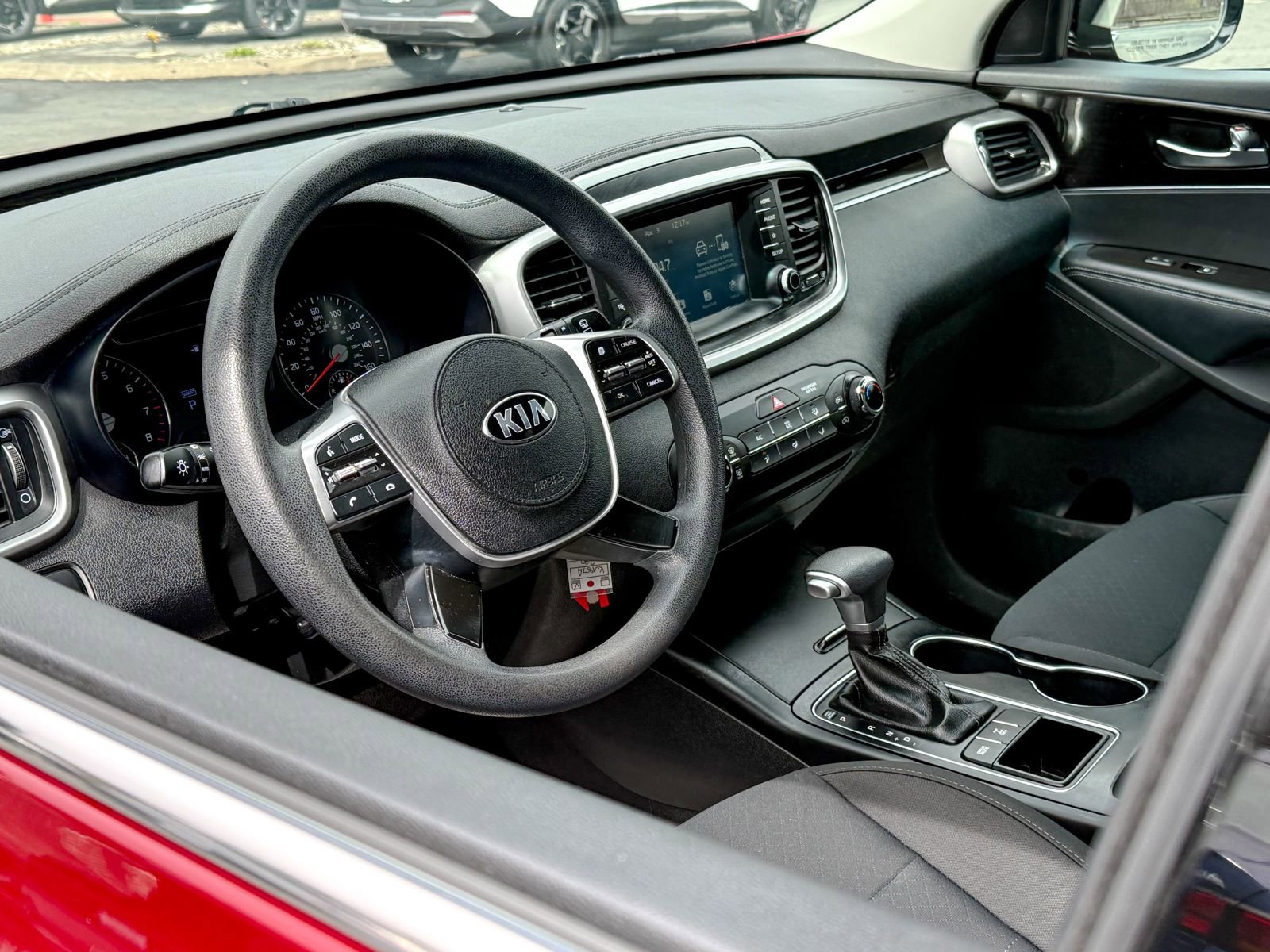 Certified 2020 Kia Sorento LX image 15