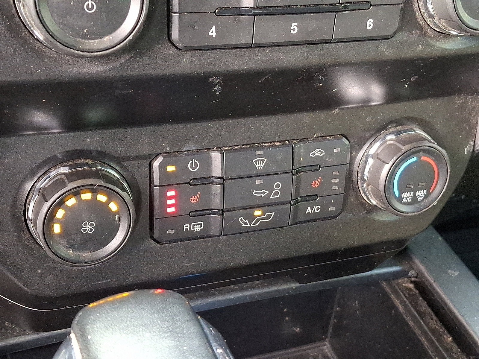 Certified 2020 Ford F150 XLT w/ Equipment Group 302A Luxury image 16