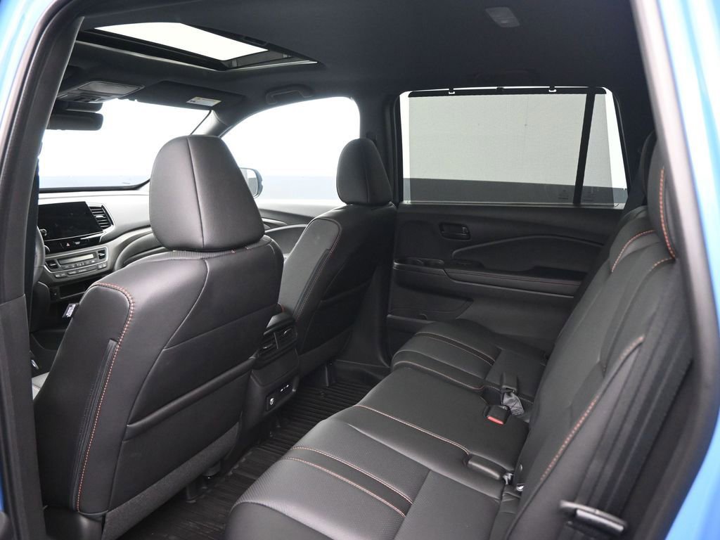 Used 2024 Honda Passport TrailSport image 27