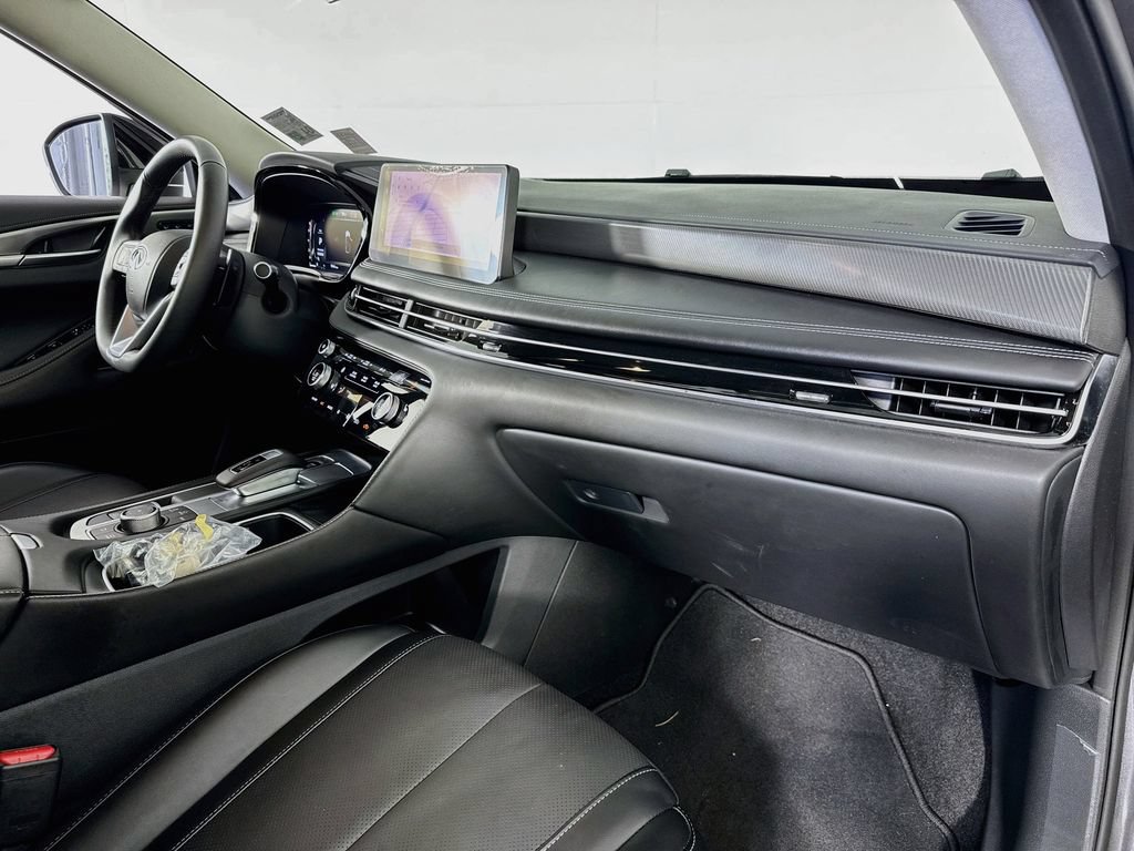 Used 2026 INFINITI QX60 Pure w/ Cargo Package FWD image 31