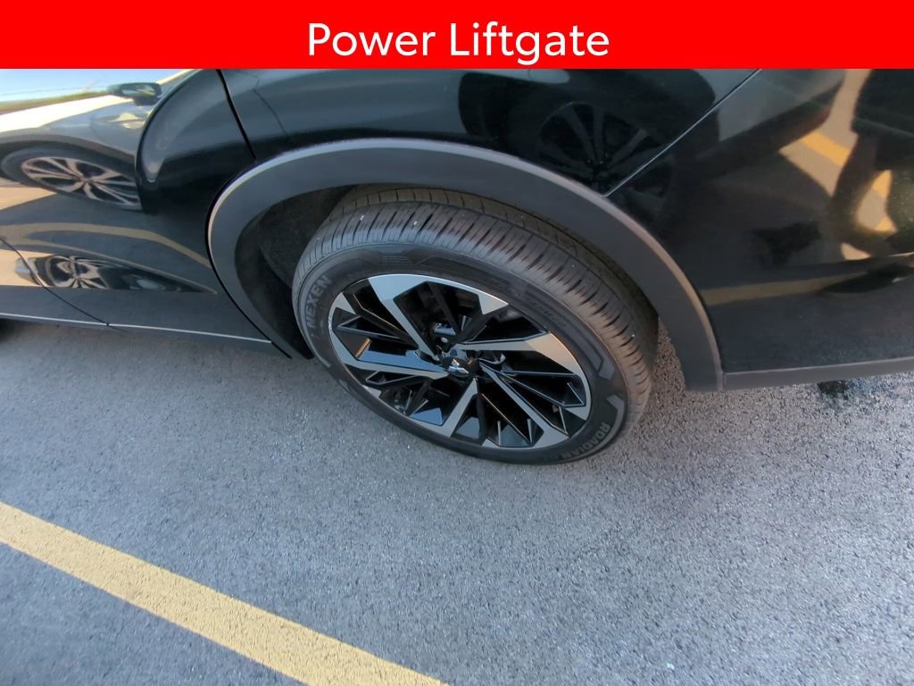 Used 2024 Mitsubishi Outlander SE image 5