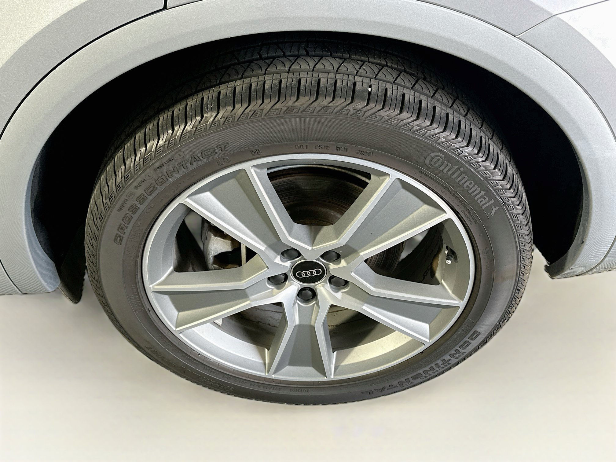 Used 2025 Audi Q5 2.0T Premium AWD/4WD image 11