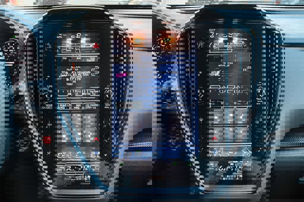 Used 2024 Subaru Crosstrek 2.5i Limited image 14