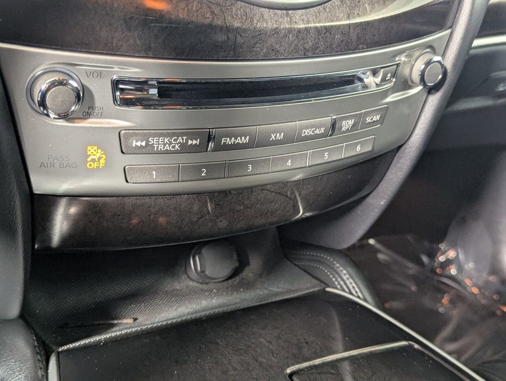 Used 2015 INFINITI QX60 FWD w/ Premium Package image 18