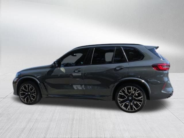 Used 2022 BMW X5 M w/ Competition Package 2 AWD/4WD image 7