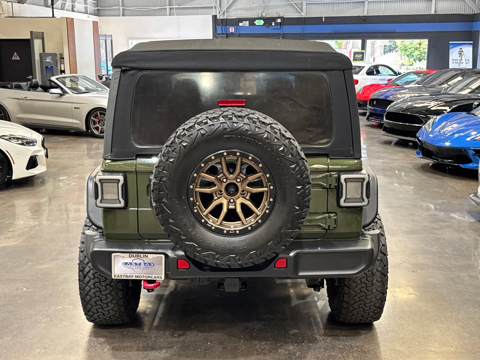 Used 2021 Jeep Wrangler Unlimited Rubicon AWD/4WD image 16