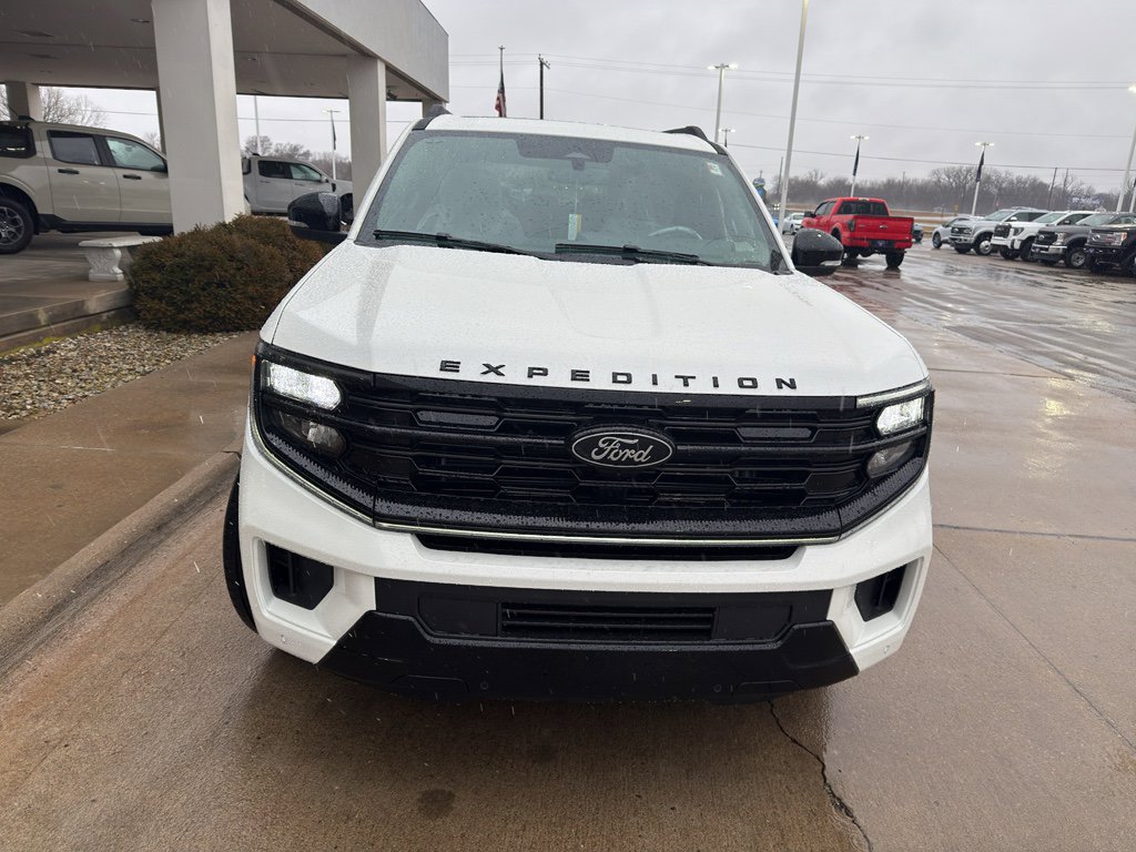 New 2026 Ford Expedition Max Platinum image 2
