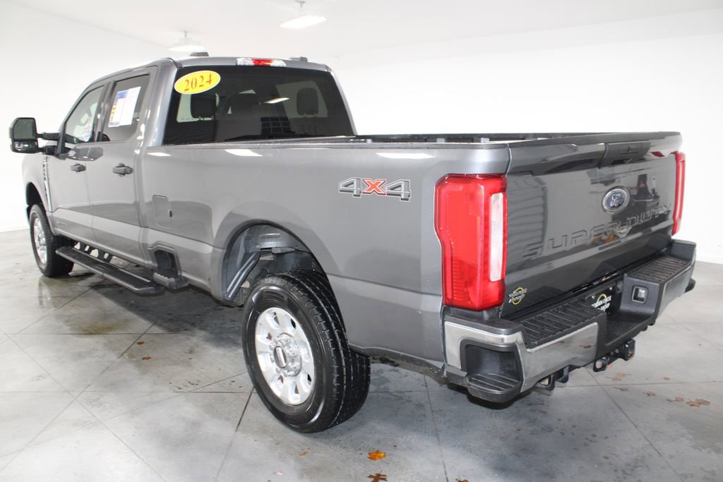 Used 2024 Ford F250 XLT image 7