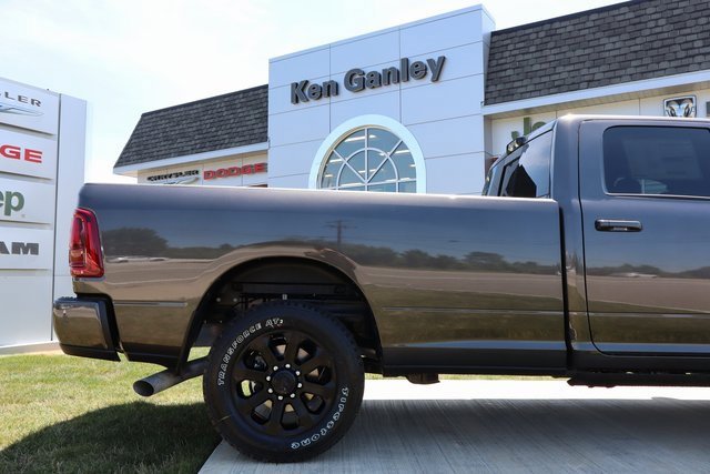 New 2025 RAM 2500 Laramie image 44