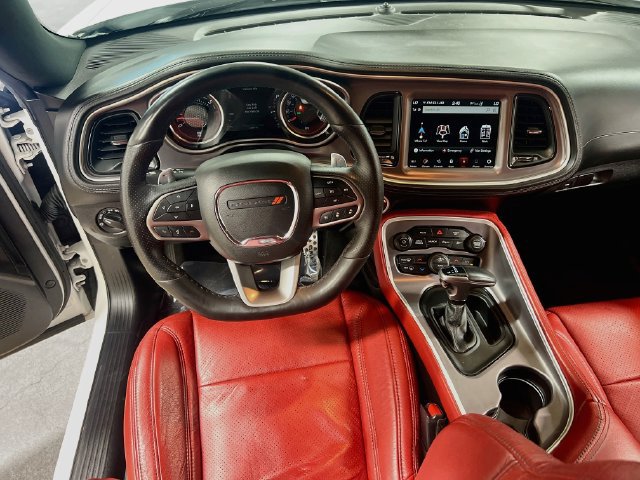 Used 2022 Dodge Challenger R/T Scat Pack RWD image 23