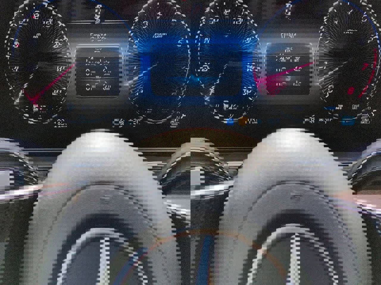 Used 2024 Mercedes-Benz GLE 350 4MATIC image 34