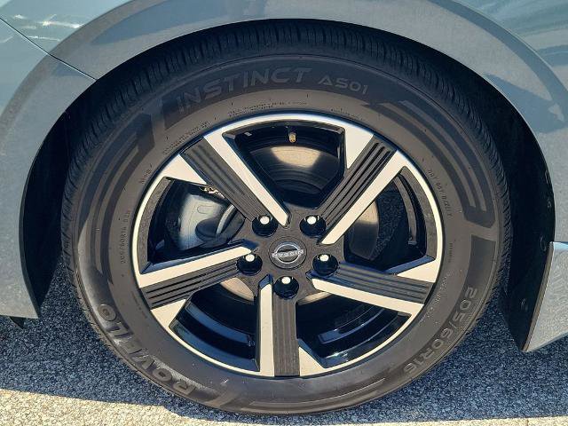 Certified 2024 Nissan Sentra SV FWD image 12
