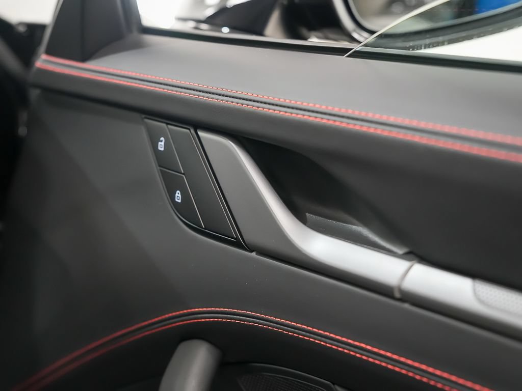 Certified 2022 Porsche 911 Carrera S RWD image 15