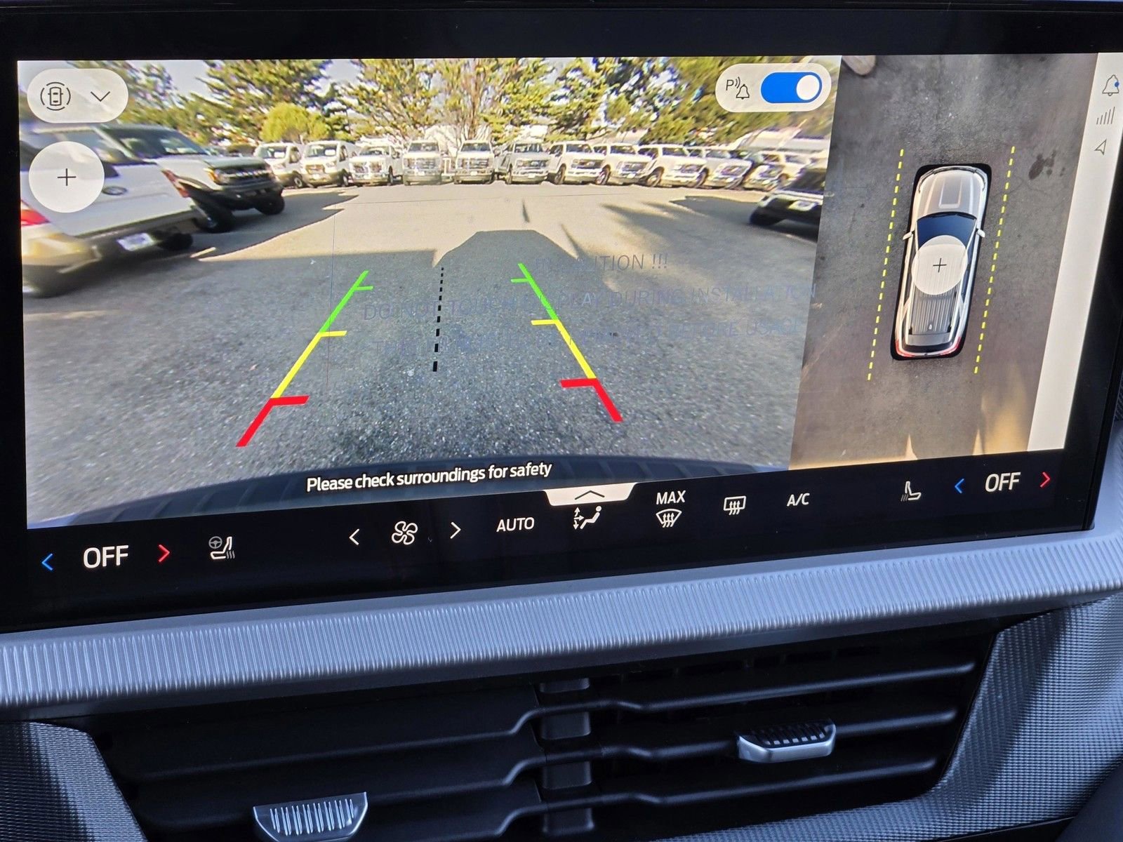 Used 2026 Ford Explorer ST-Line w/ ST-Line Street Pack image 14