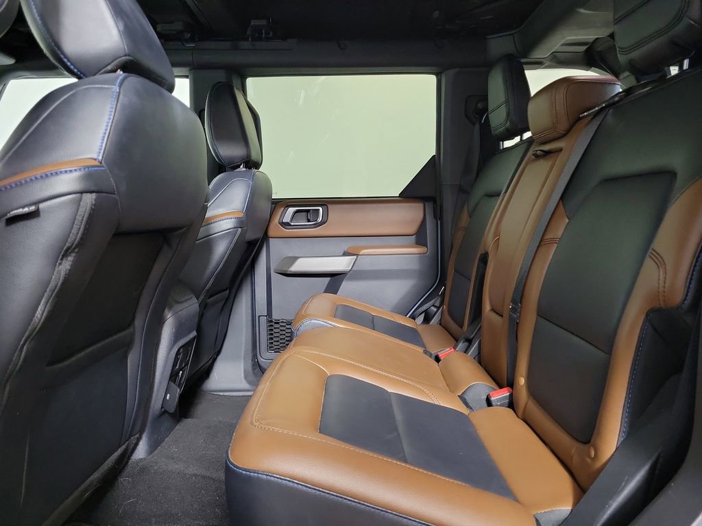 Used 2023 Ford Bronco Outer Banks AWD/4WD image 23