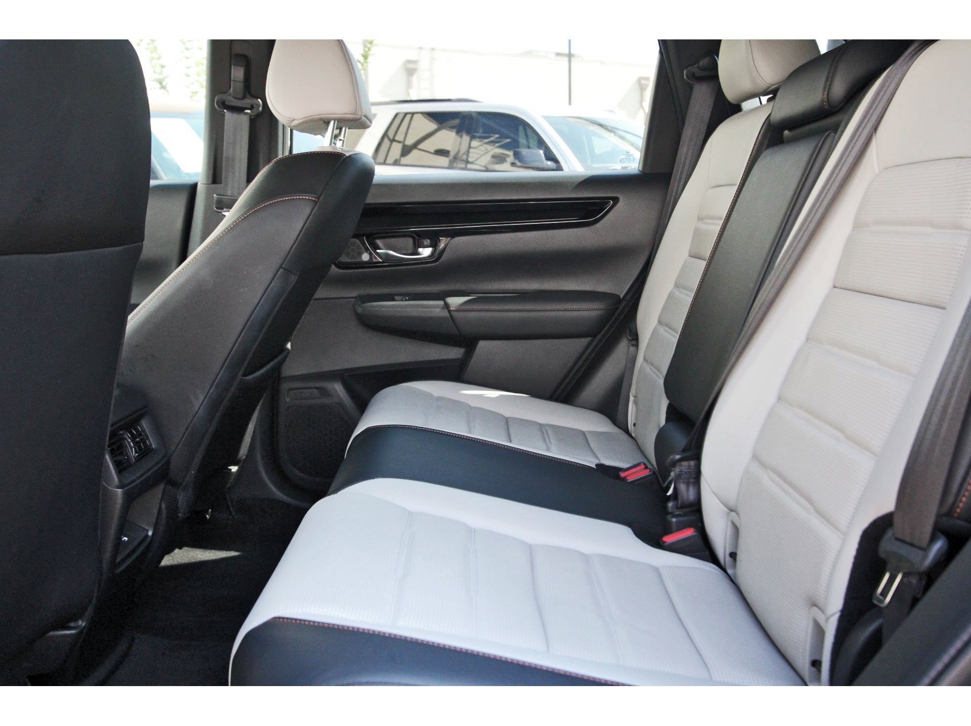 Used 2025 Honda CR-V Sport Touring image 27
