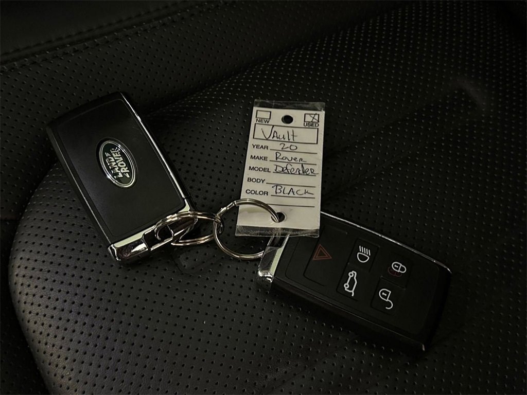 Used 2020 Land Rover Defender 110 First Edition image 31