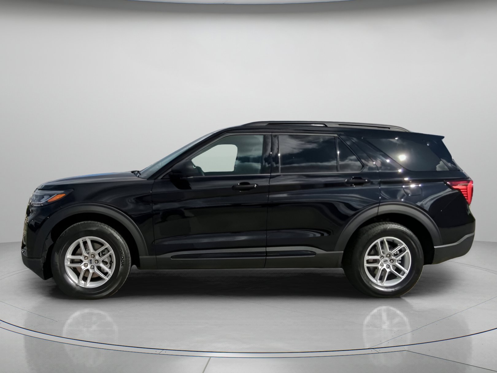 New 2026 Ford Explorer Active image 15