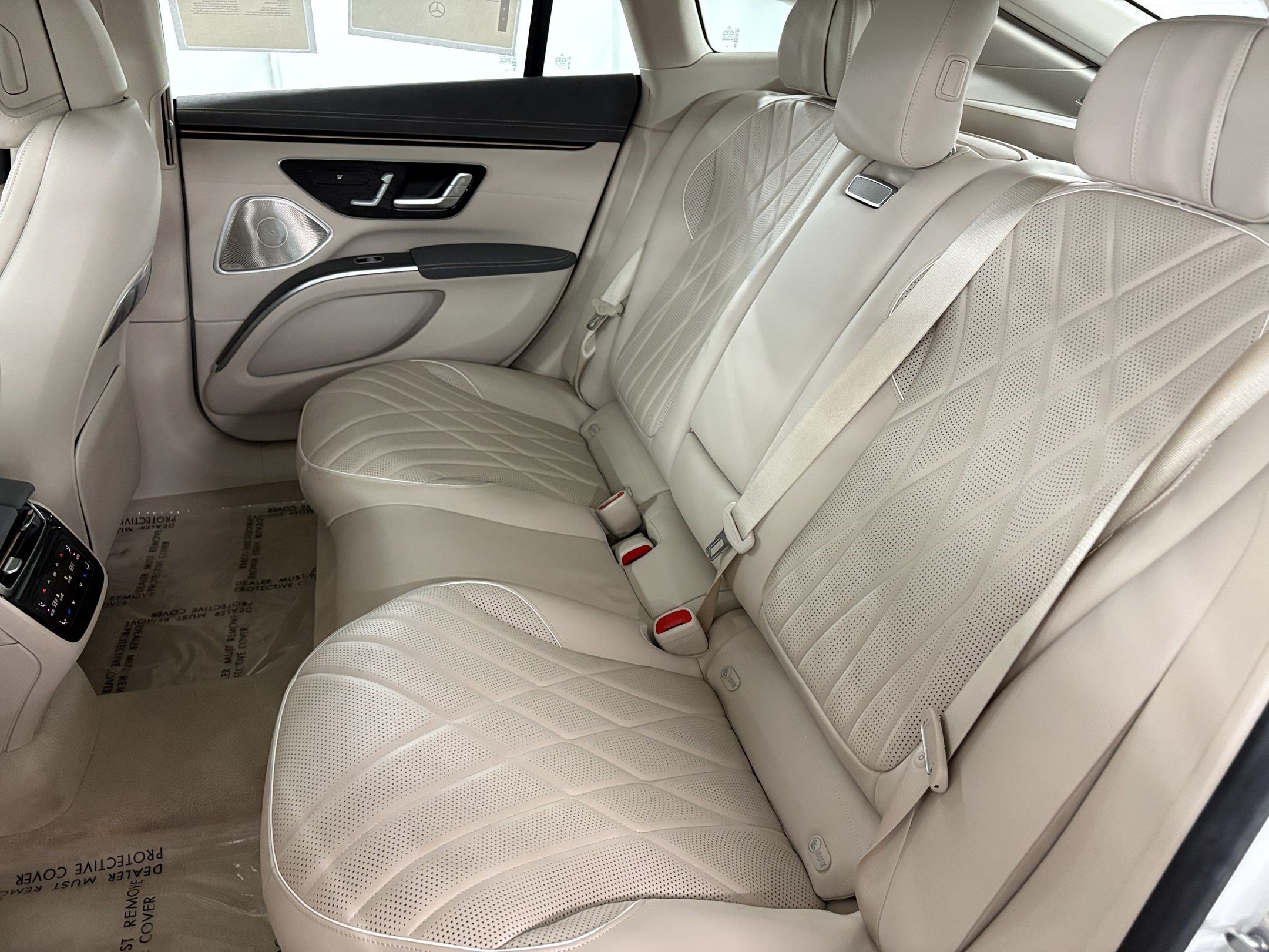 Certified 2024 Mercedes-Benz EQS 580 4MATIC Sedan image 22