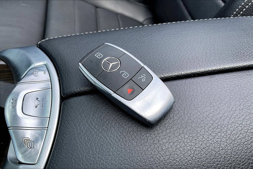 Used 2022 Mercedes-Benz C 300 Cabriolet image 32