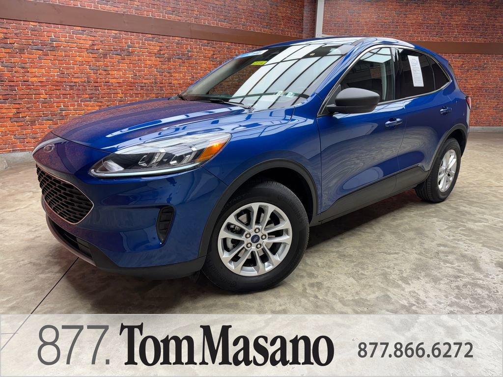 Certified 2022 Ford Escape SE w/ Convenience Package
