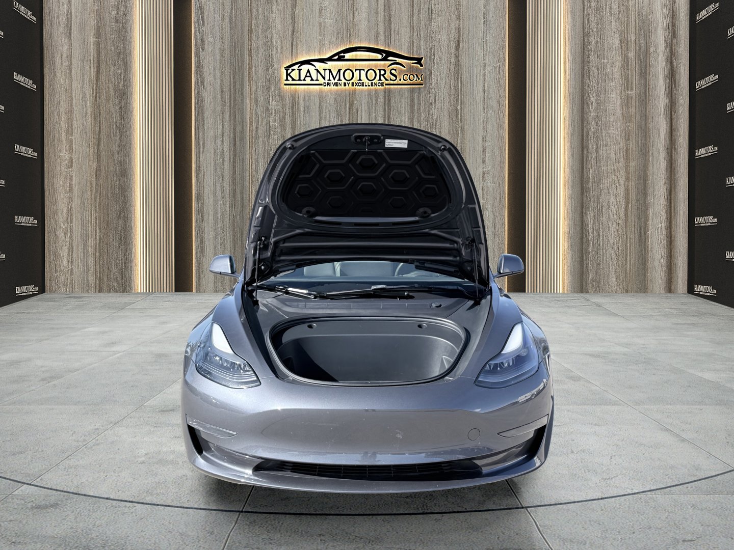 Used 2023 Tesla Model 3 Standard Range image 14