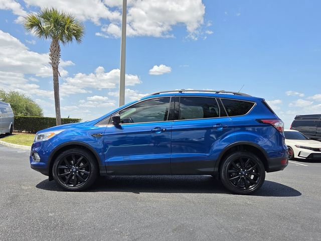 Used 2018 Ford Escape SE FWD image 3
