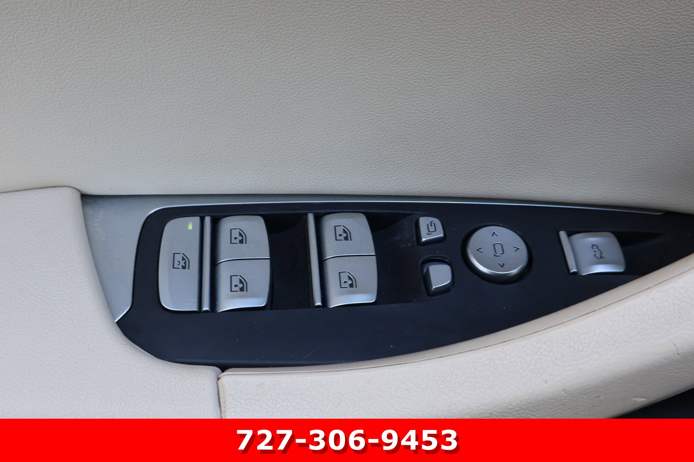 Used 2021 BMW X3 sDrive30i w/ Convenience Package image 16