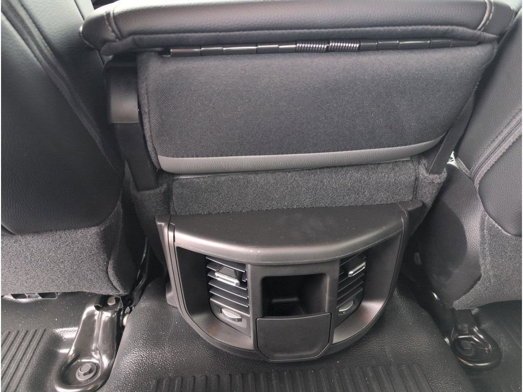 New 2026 RAM 2500 Tradesman w/ Chrome Appearance Group image 34