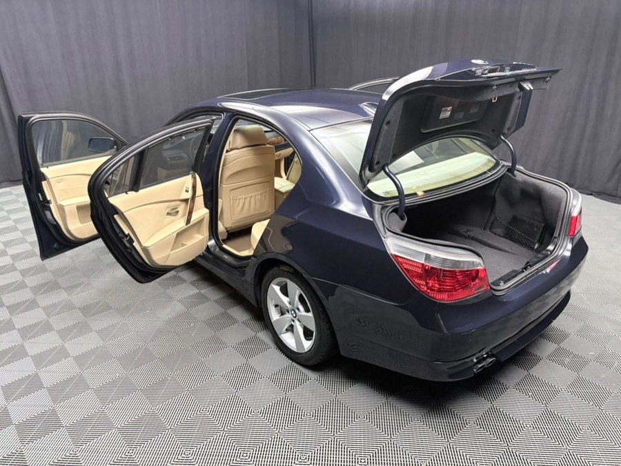 Used 2007 BMW 530xi Sedan AWD/4WD image 19