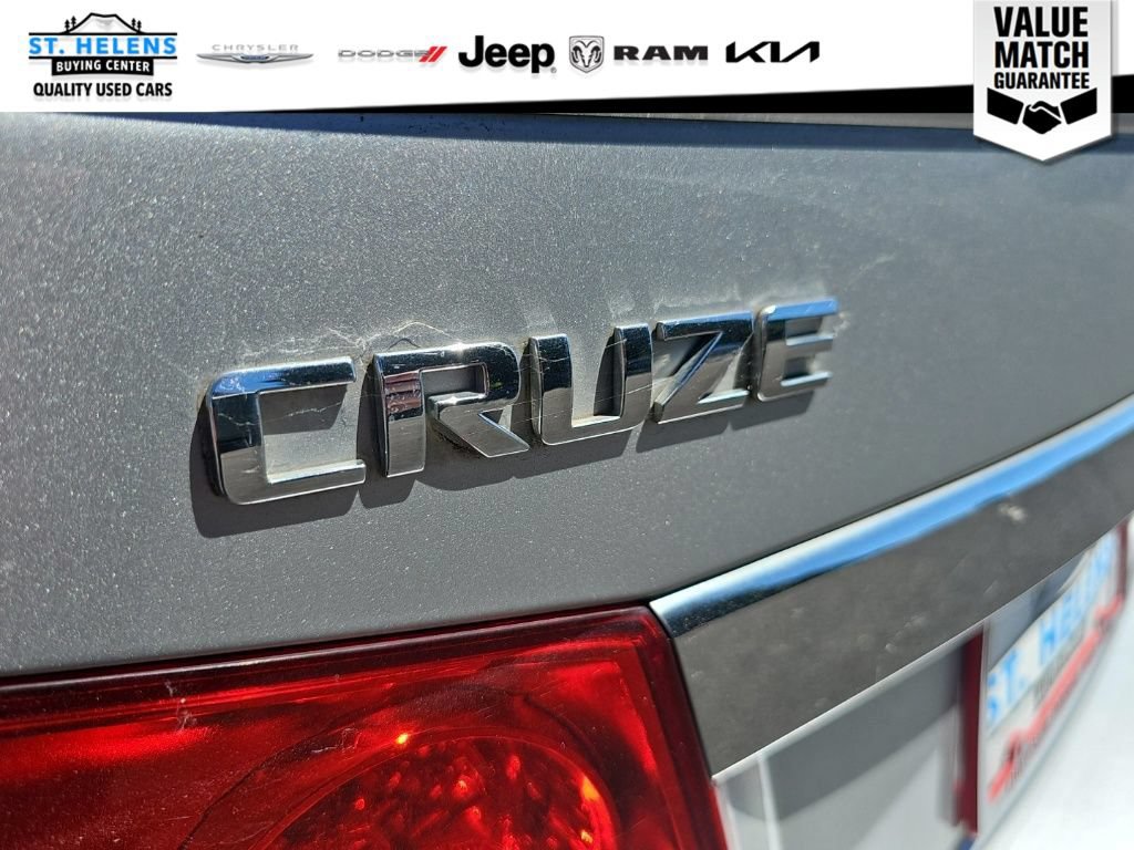 Used 2014 Chevrolet Cruze LTZ w/ RS Package FWD image 34