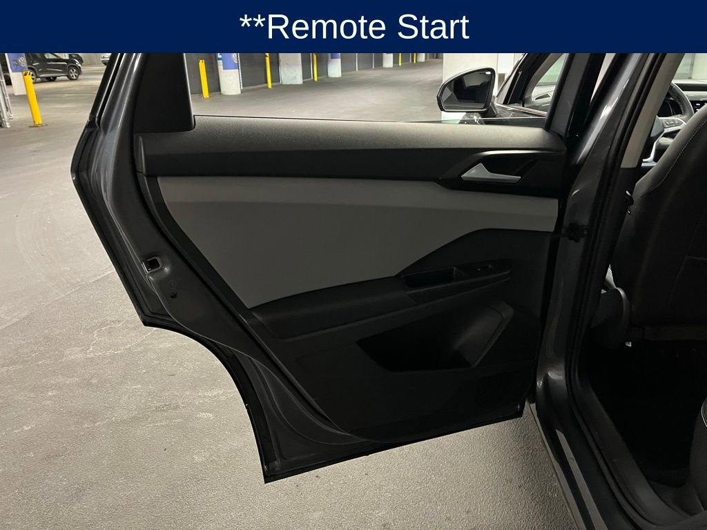 Used 2023 Volkswagen Taos SEL image 19