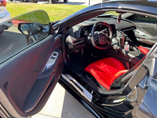 Used 2024 Chevrolet Corvette Stingray Coupe w/ 1LT RWD image 8