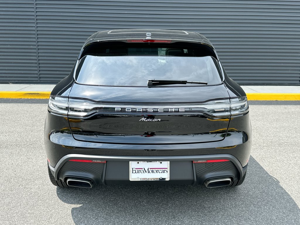 New 2026 Porsche Macan AWD/4WD image 17