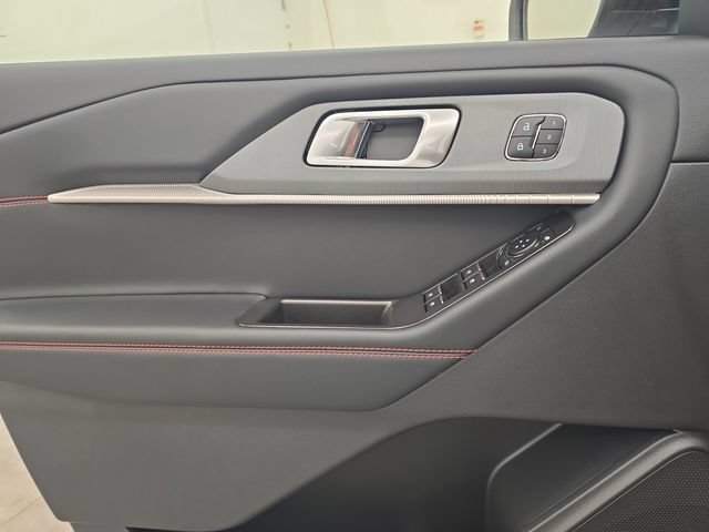 New 2026 Ford Explorer ST AWD/4WD image 41