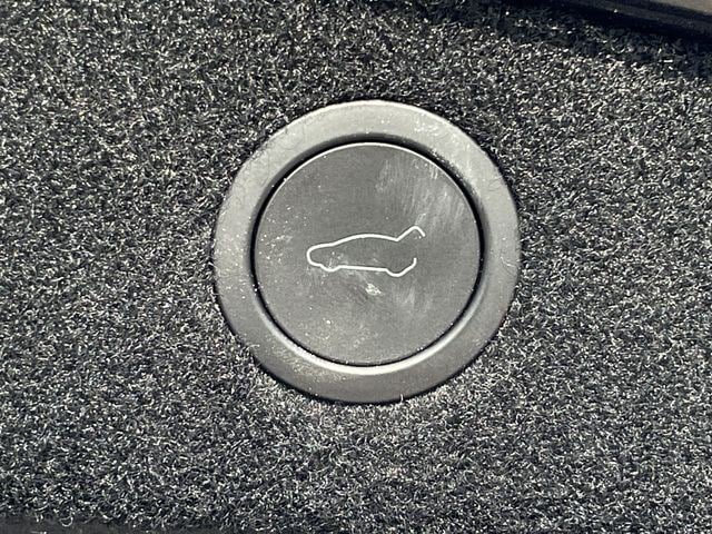 Used 2025 Tesla Model 3 Long Range AWD/4WD image 25