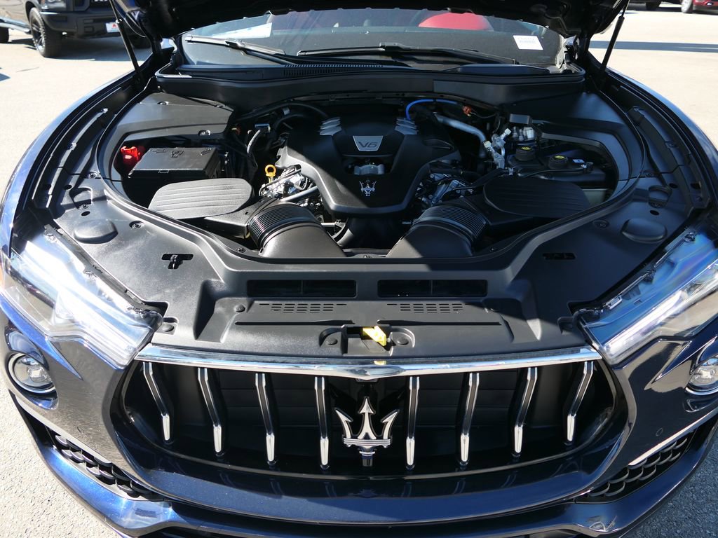 Used 2022 Maserati Levante GT image 29