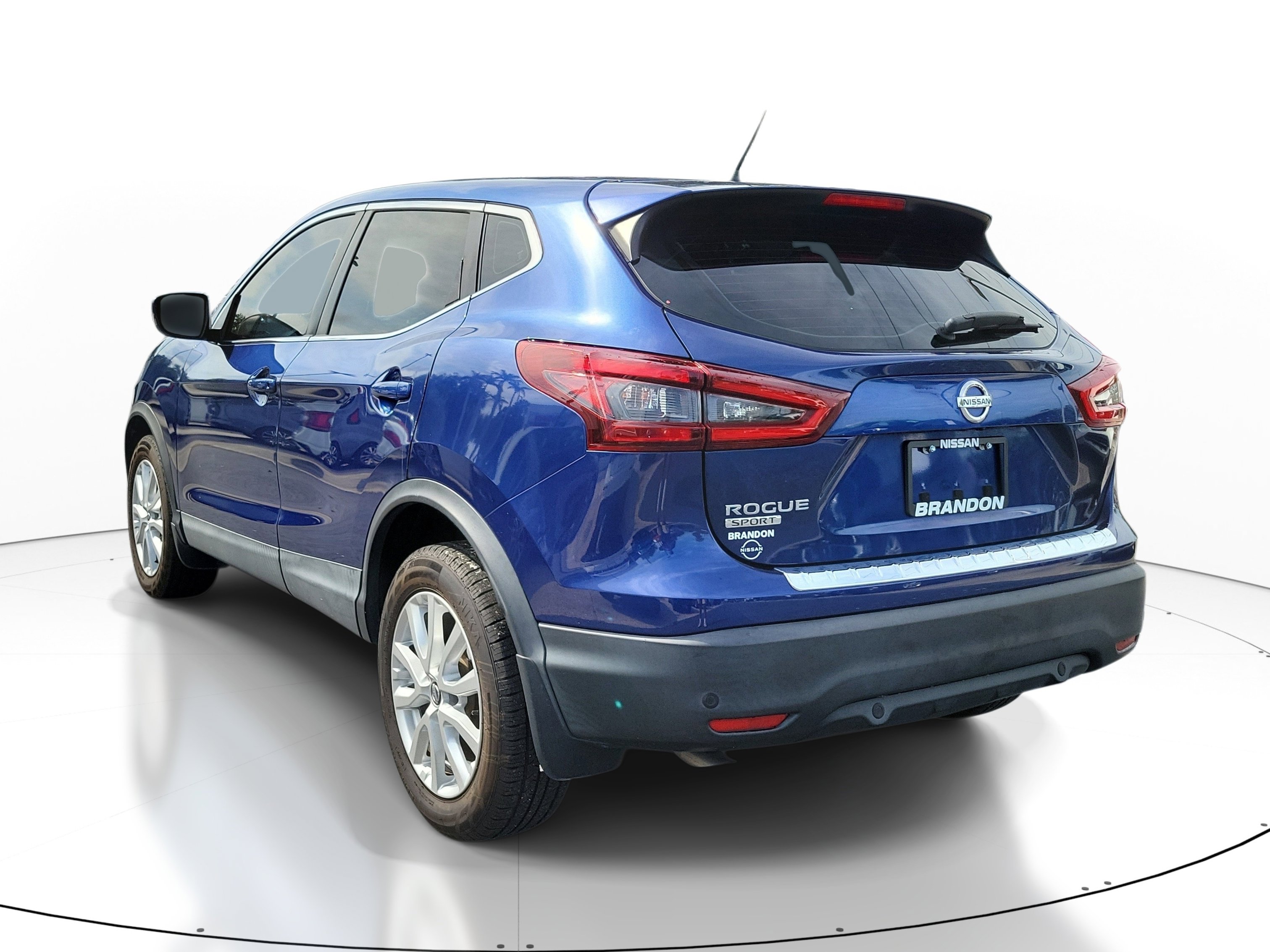 Used 2020 Nissan Rogue Sport S w/ Appearance Package FWD image 5