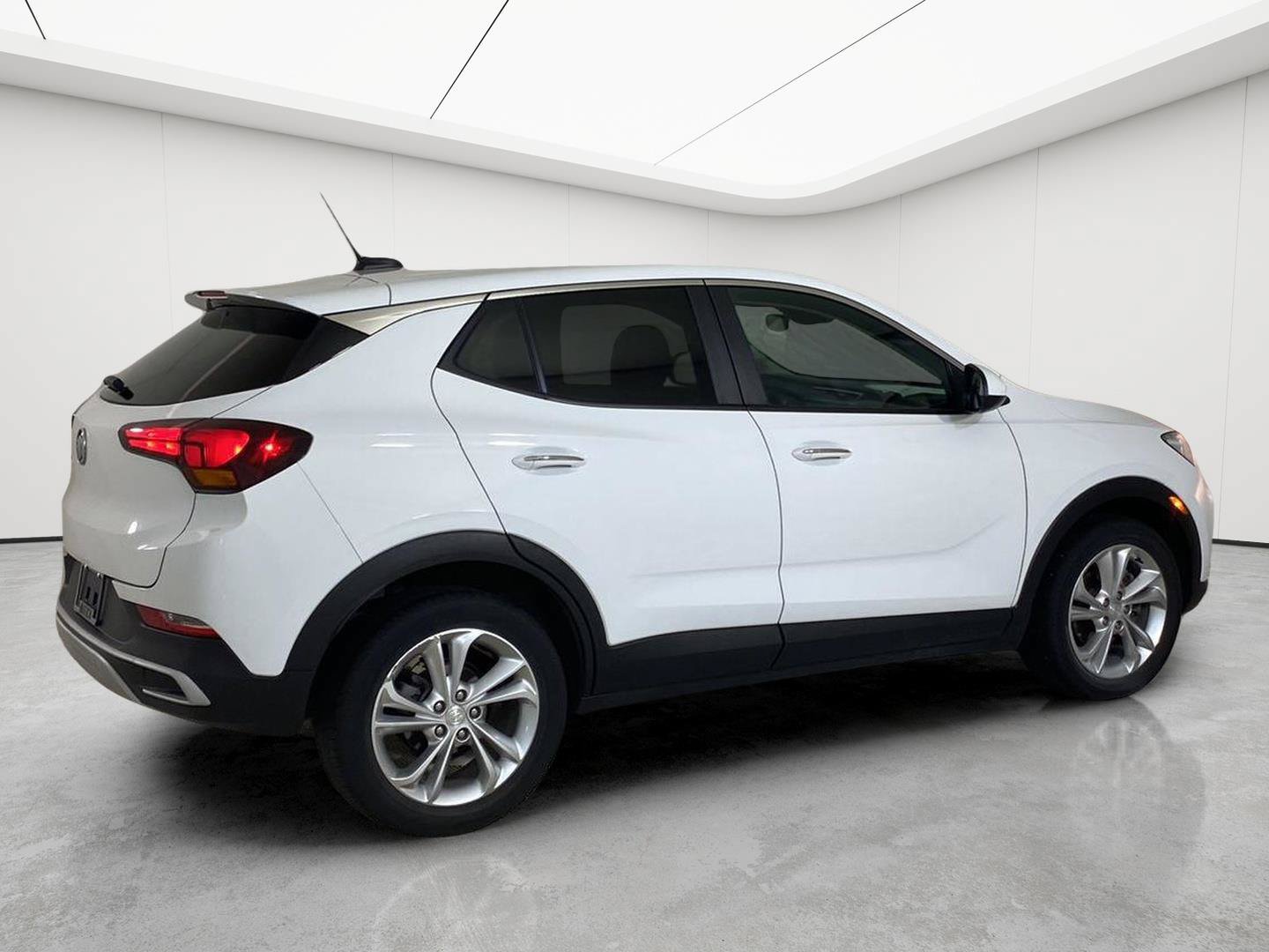 Used 2023 Buick Encore GX Preferred w/ Cold Weather Comfort Package FWD image 9