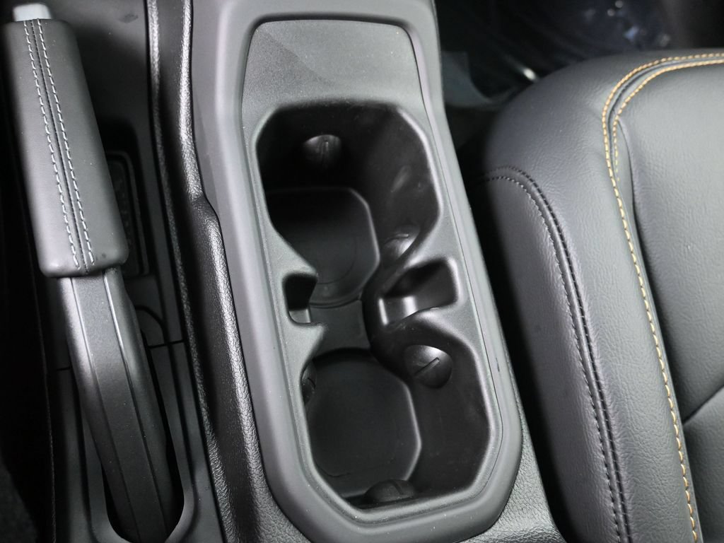 New 2026 Jeep Wrangler Unlimited Sahara AWD/4WD image 23