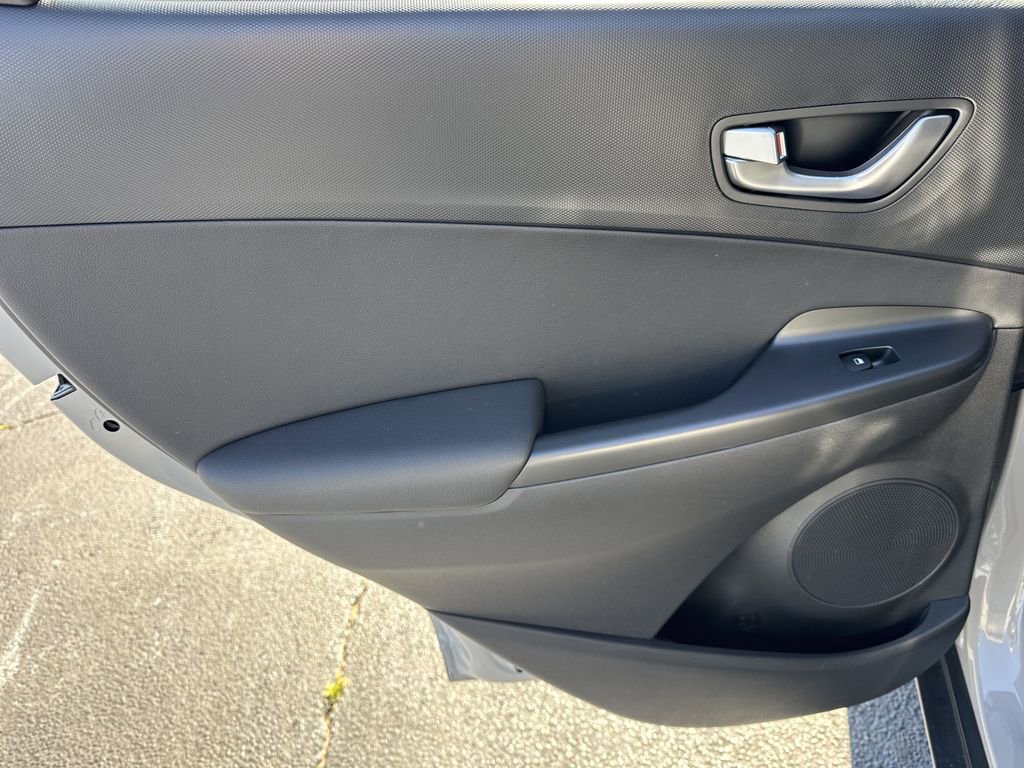 Used 2023 Hyundai Kona Limited w/ Cargo Package image 21