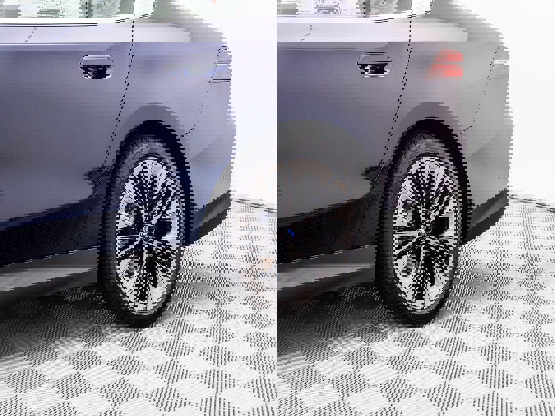 New 2026 BMW 530i xDrive image 34